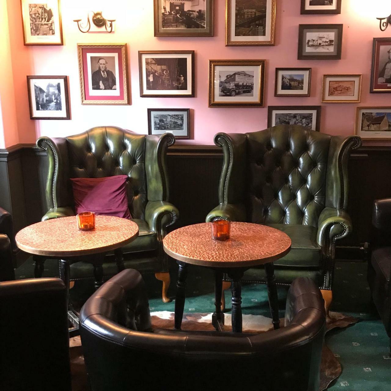 The Swan Inn Sturminster Newton Bagian luar foto
